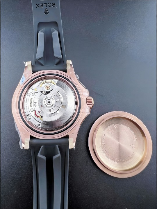 CLEANクリーン工場ROLEXロレックス ヨットマス ター40 126655 ローズゴールド プラック文字盤 ラバープレスレット 1:1精度