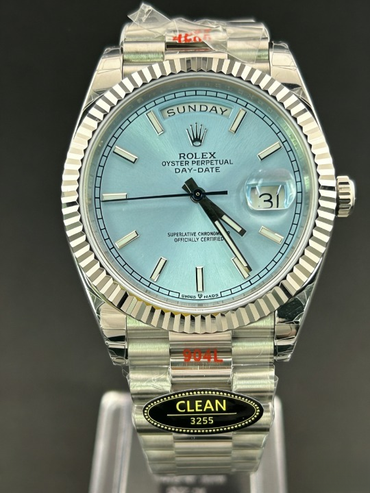 CLEANクリーン工場 ROLEXロレックスデイデイ  40mmアイスブルー文字盤 フルーテッ ト 228236 ドベゼル プレジデントプレスレット 1:1精度