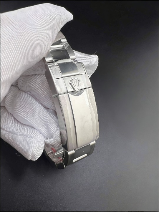 CLEANクリーン工場ROLEXロレックス デイトナ 116506プラチナ アイスプルー文字盤 ダイヤモン cal.4130 1:1精度