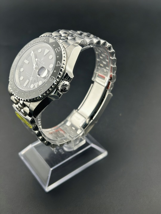 CLEANクリーン工場 ROLEXロレックスGMTマス ター ll 126710GRNR 40mmブラック/グレーベゼ ル グリーン針 ジュビリー 1:1精度