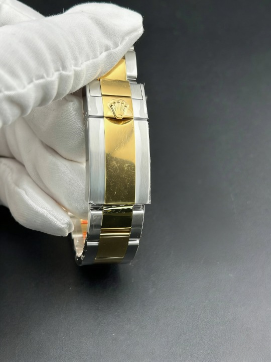 CLEANクリーン工場ROLEXロレックスデイトナ 126503 コンビイエローゴールド ブラック文字盤 cal.4131 1:1精度