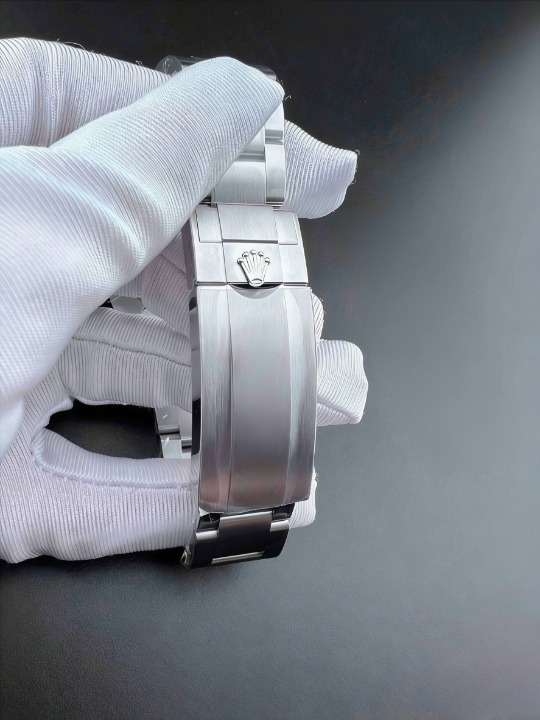 CLEANクリーン工場 ROLEXロレックスサブマリ ーナデイト40mm 116610LV グリーン文字盤 1:1級