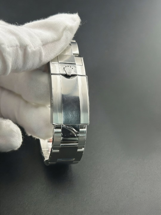 CLEANクリーン工場ROLEXロレックス デイトナ 116506 アイスプルーアラビア文字盤 cal.4130ムープ メントスケルトン 1:1精度