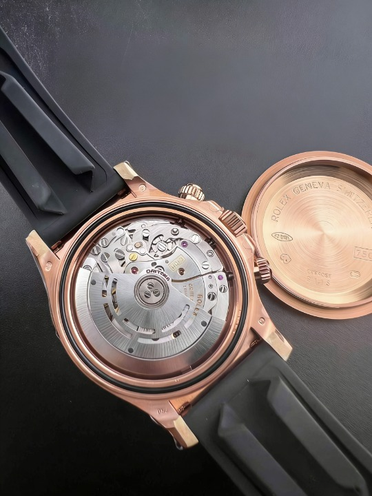 CLEANクリーン工場ROLEXロレックス デイトナ 116515LN ピンクゴールド ピンクゴールド/プラッ ク文字盤 cal.4130 1:1精度