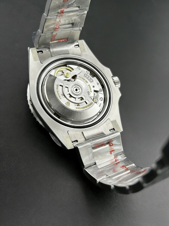 CLEANクリーン工場  ROLEXロレックスサブマリ ーナノンデイト41mm 124060 ブラック文字盤 1:1 級