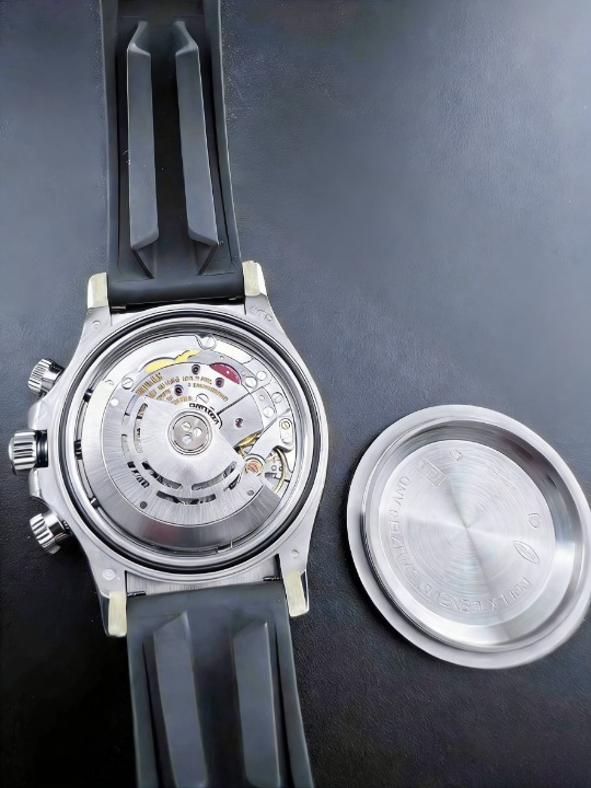 CLEANクリーン工場ROLEXロレックスデイトナ 116519赤針ブラック文字盤 ホワイトゴールド cal.4130 1:1精度