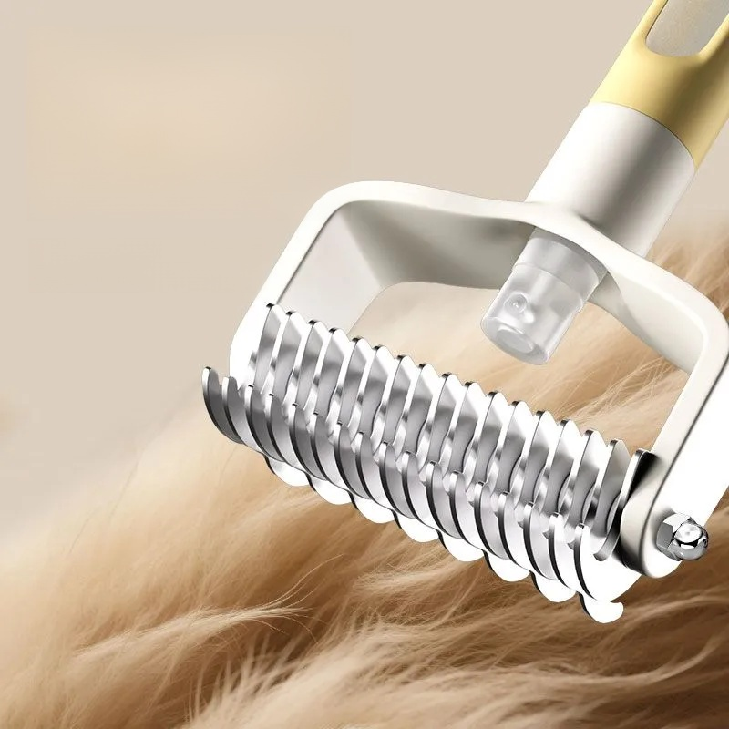 สเปรย์กำจัดขนหลุดพร้อมหวีดูแลสัตว์เลี้ยง