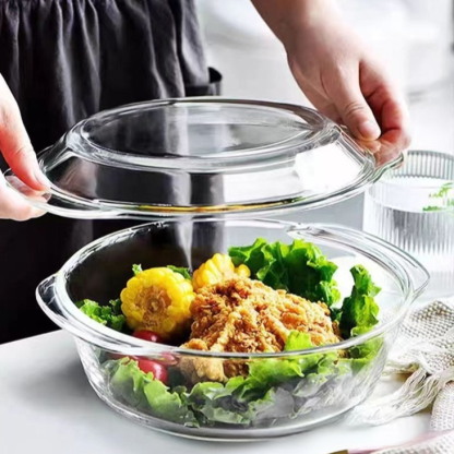 Heat-resistant glass egg bowl with lid