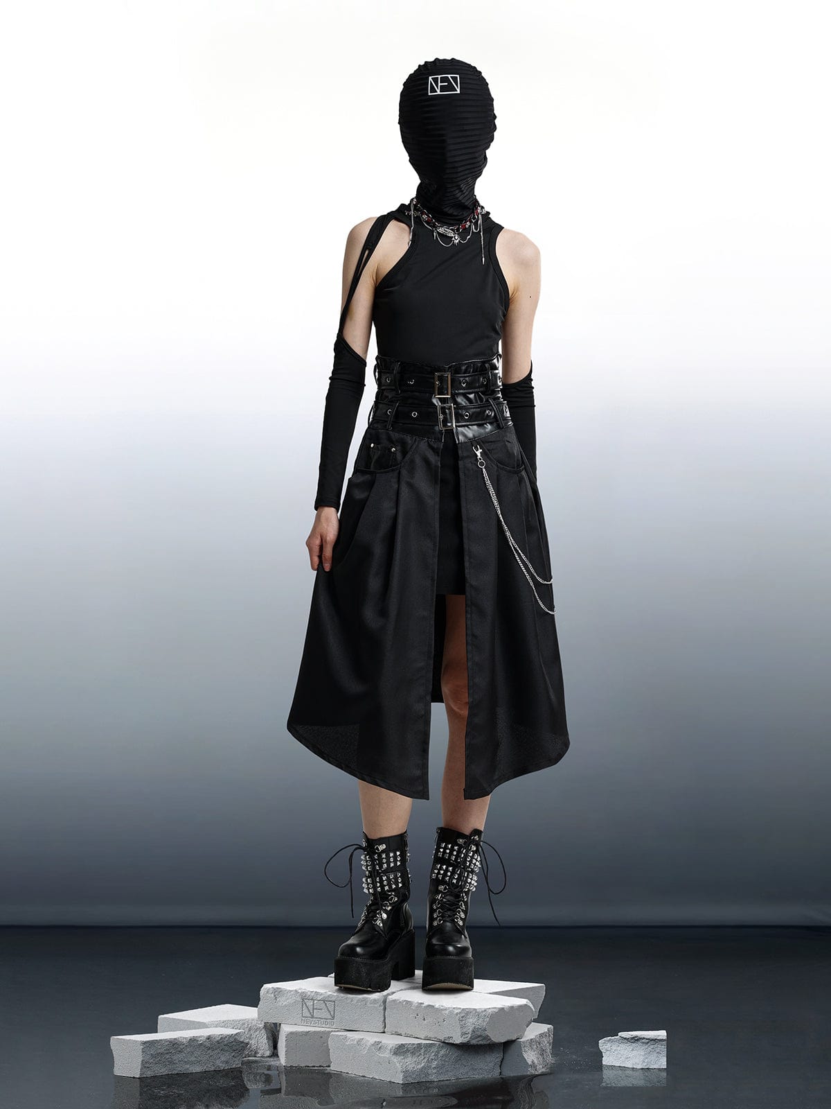 NEV Asymmetric Strappy Chain Pleated Skirt