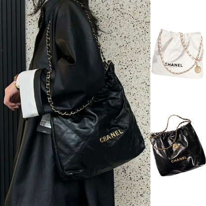 【CHANEL】VERY雑誌掲載✨通勤からデートまで💕これ一つで完結シャネル 22 ハンドバッグ👜