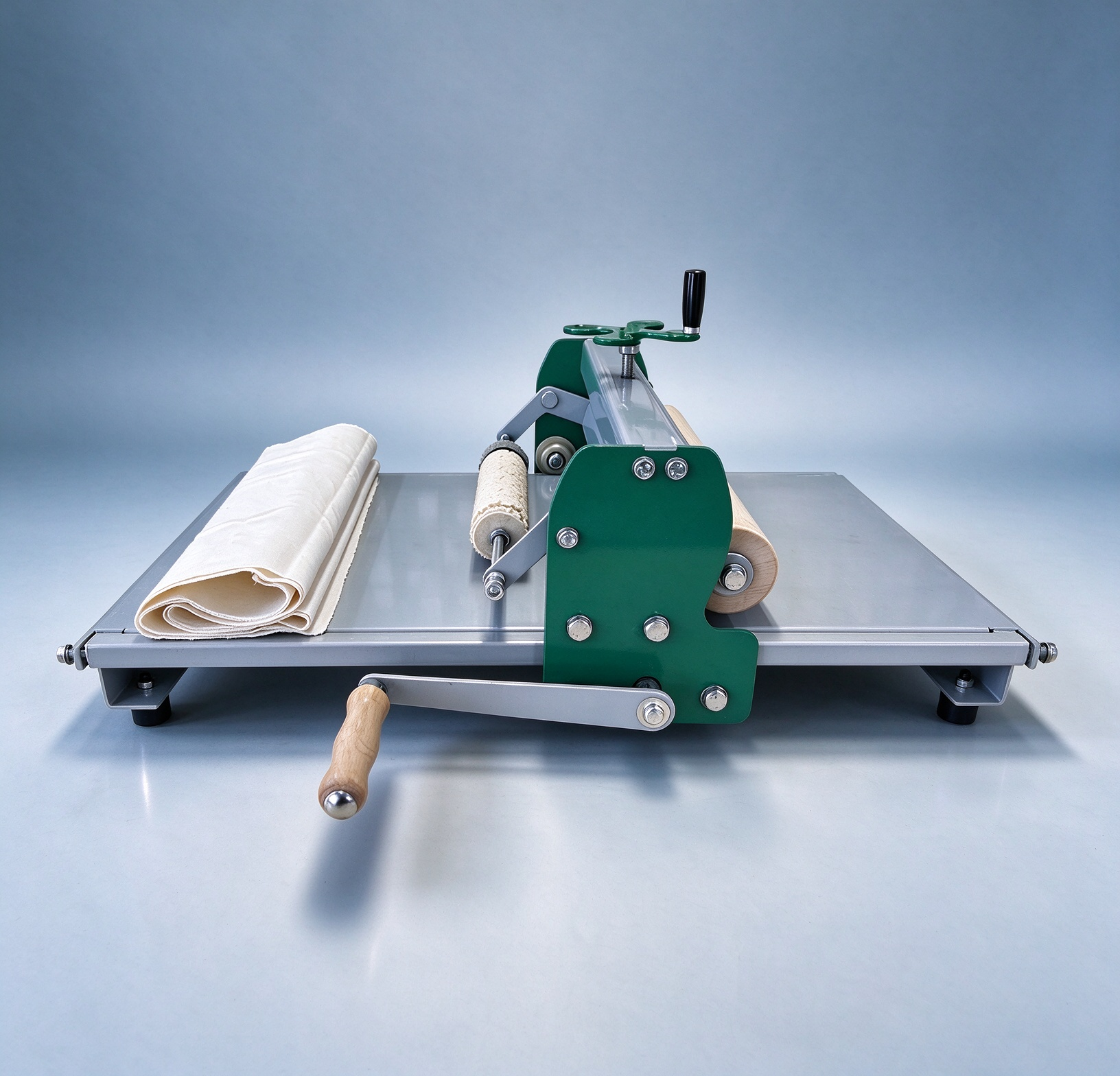 Tabletop Clay Slab Roller – Create Perfect Ceramic Slabs With Ease