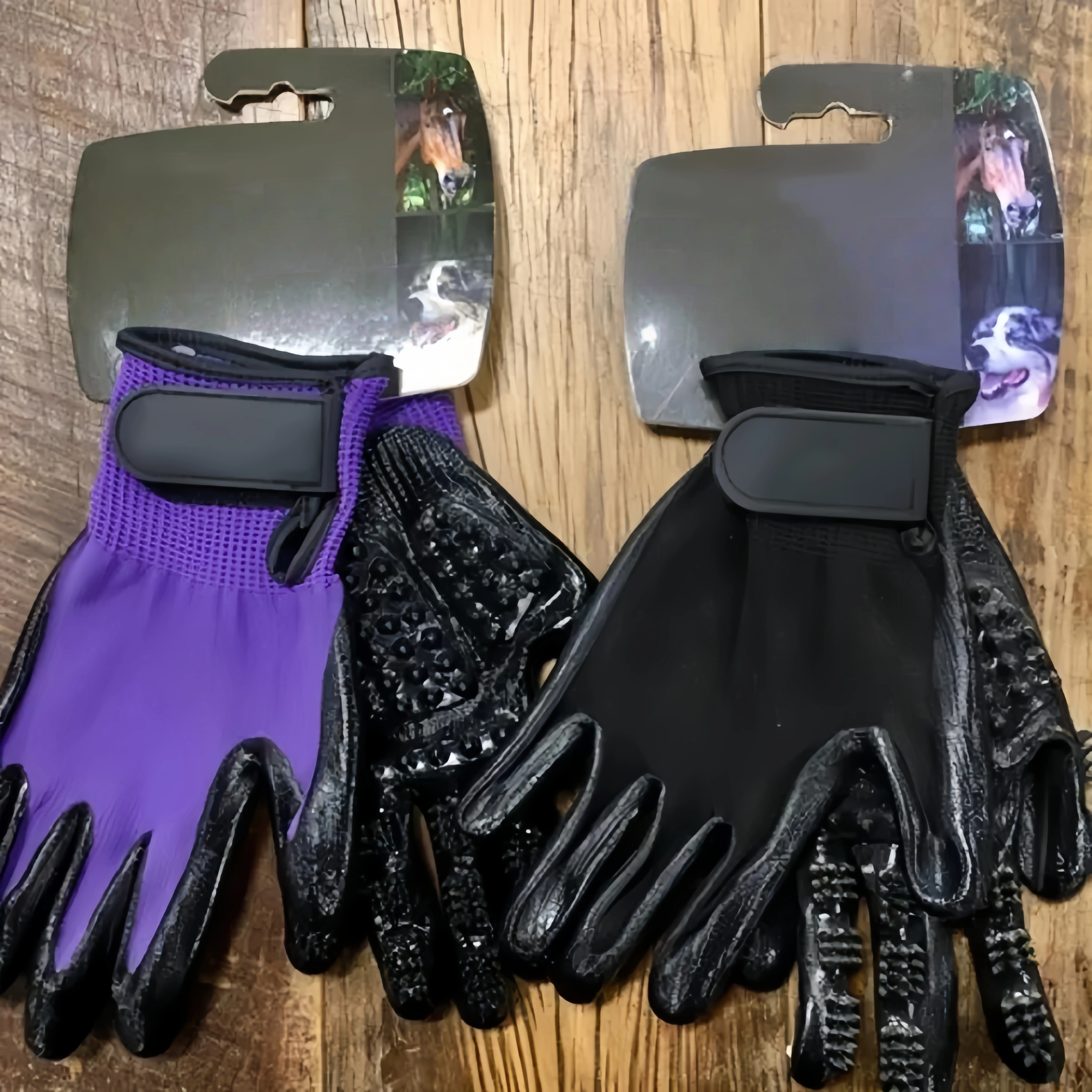 Soft Grooming Bath Glove – Stress-Free Shedding & Massage Tool for All Animals