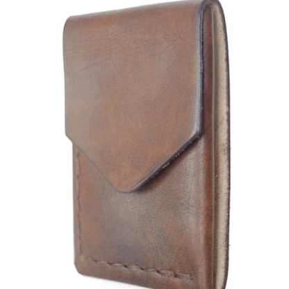 Full-Grain Leather Vertical Wallet – Minimalist Style, Maximum Durability
