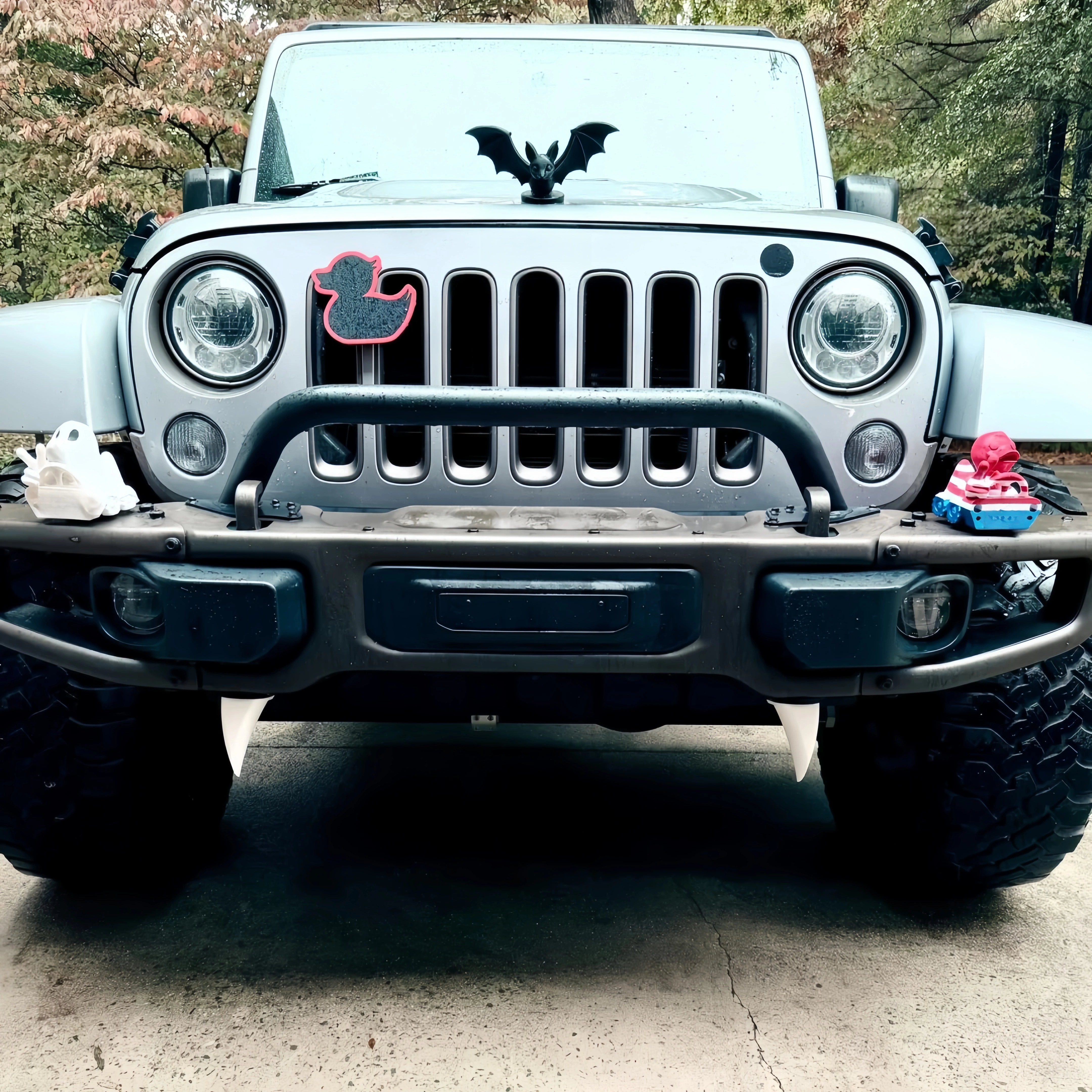 Magnetic Bumper Fangs – Weather-Resistant Rubber-Coated Teeth for Easy Installation and Secure Fit