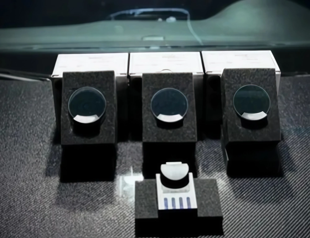Transparent Car Display Screen – Futuristic Dashboard Upgrade