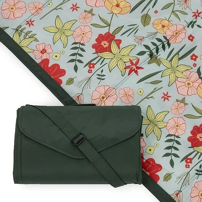 Portable Waterproof Blanket – Perfect for Beach, Picnic & Camping