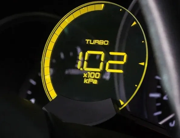 Transparent Car Display Screen – Futuristic Dashboard Upgrade