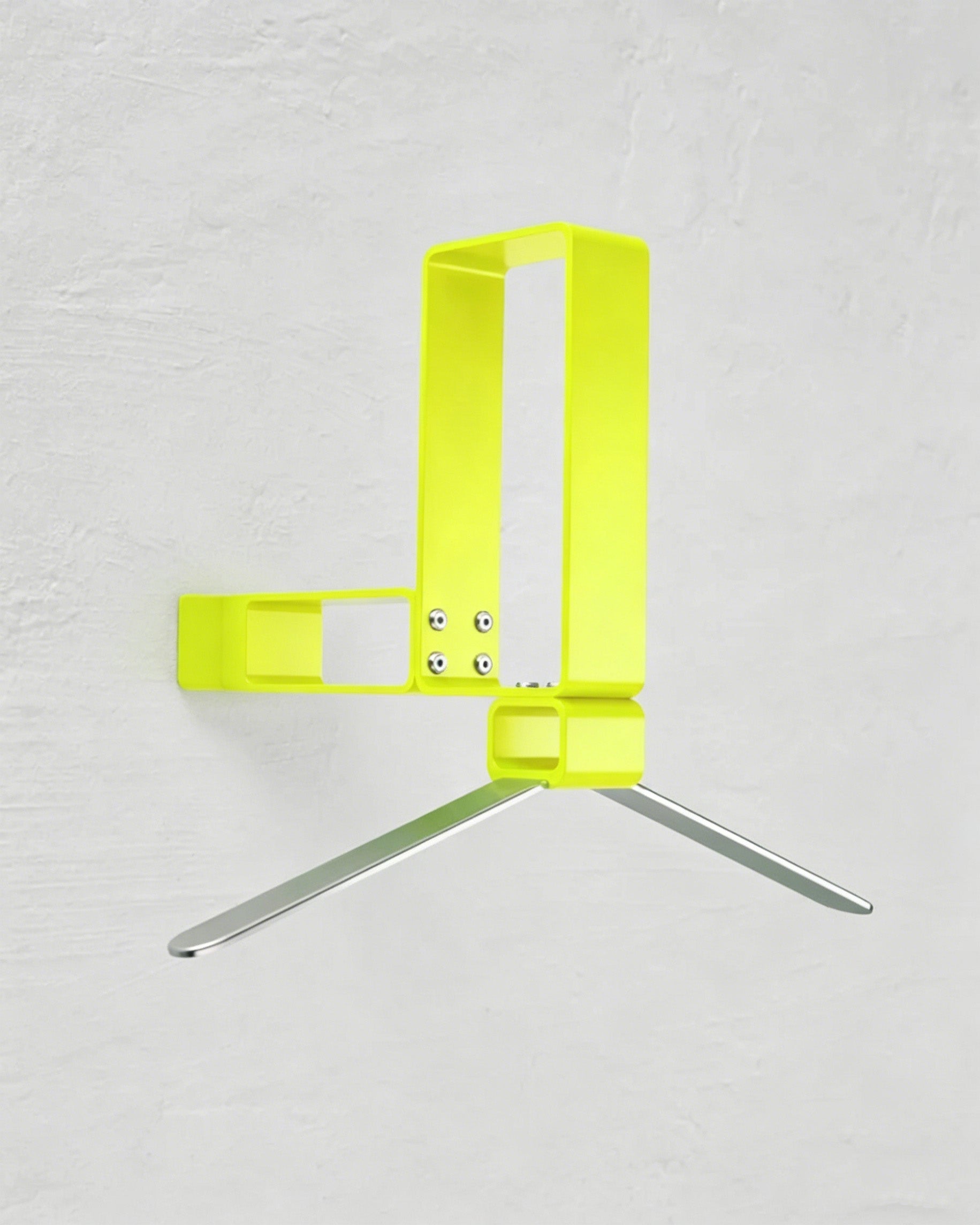 Wall-Mounted Motorcycle Equipment Rack – Space-Saving Helmet & Jacket Organizer