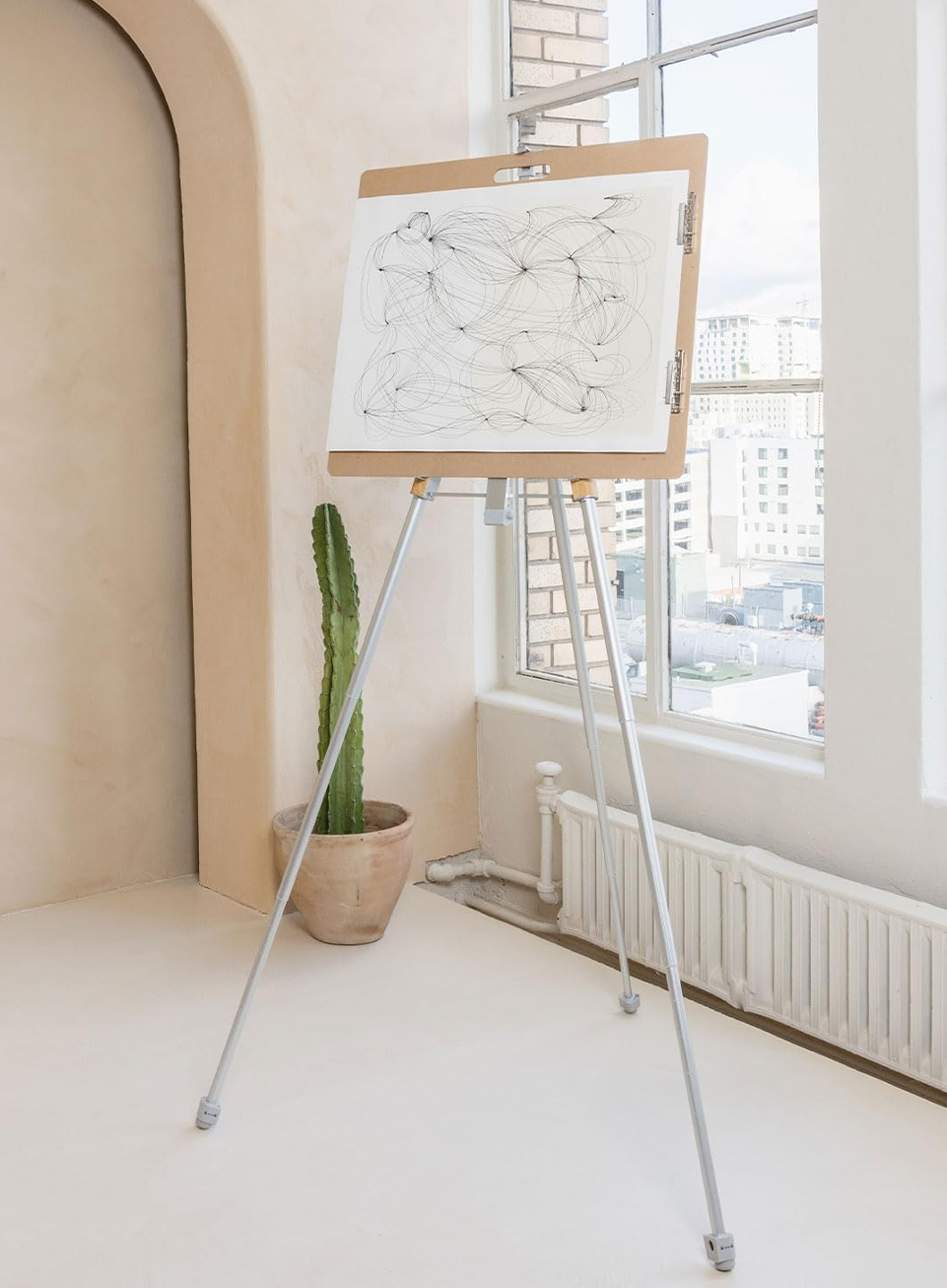 Foldable Outdoor Sketching Easel – Portable Art Studio Anywhere