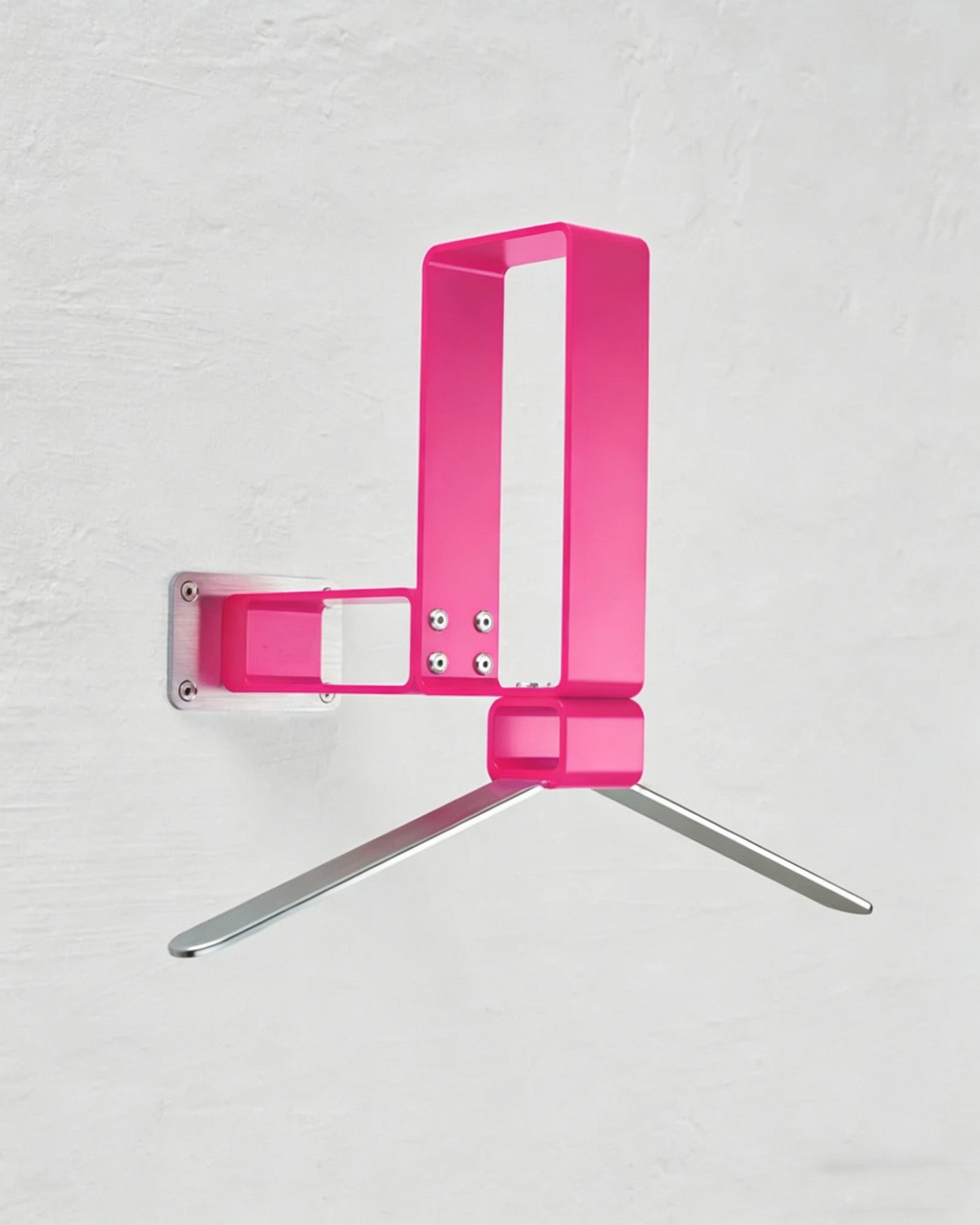 Wall-Mounted Motorcycle Equipment Rack – Space-Saving Helmet & Jacket Organizer