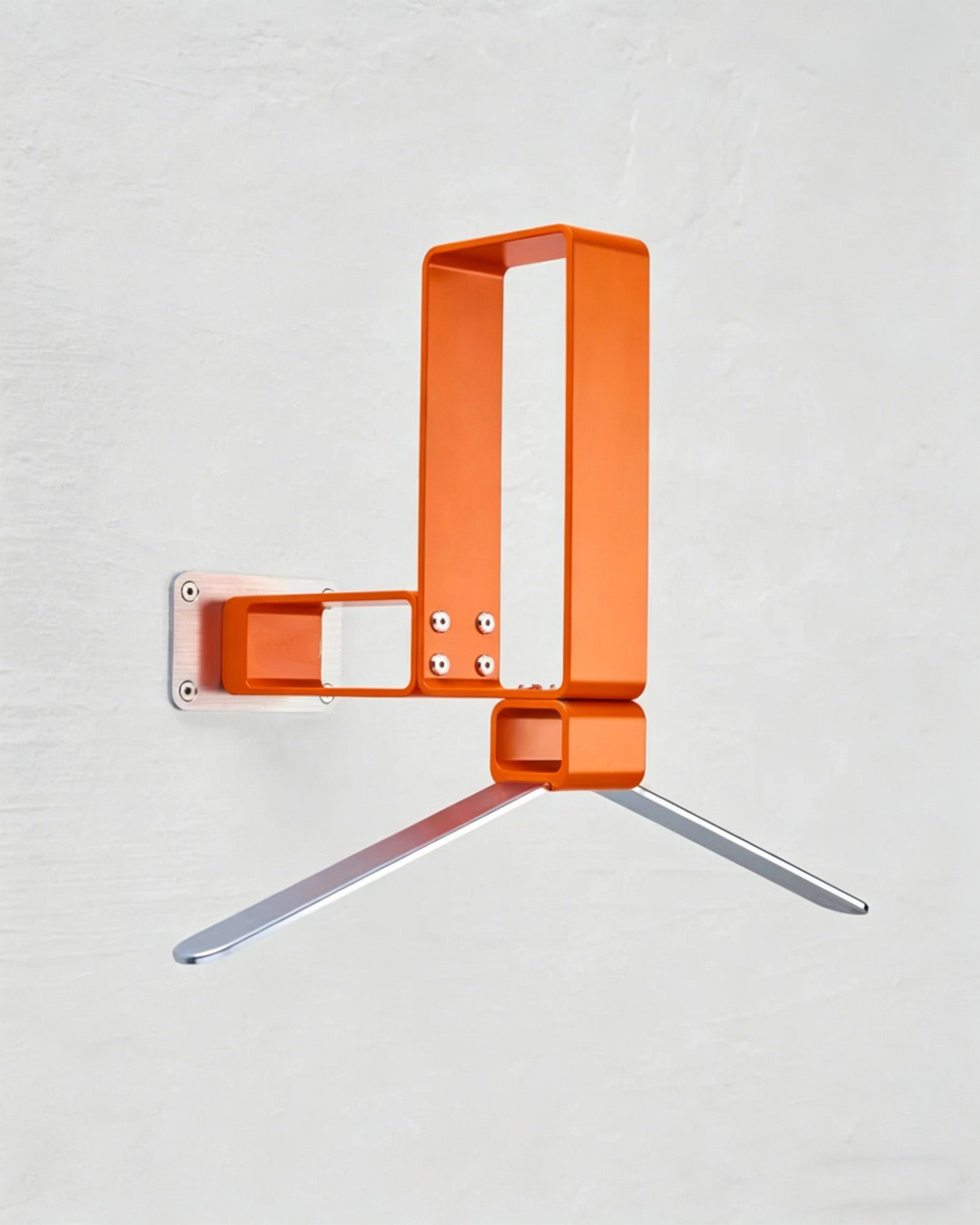 Wall-Mounted Motorcycle Equipment Rack – Space-Saving Helmet & Jacket Organizer