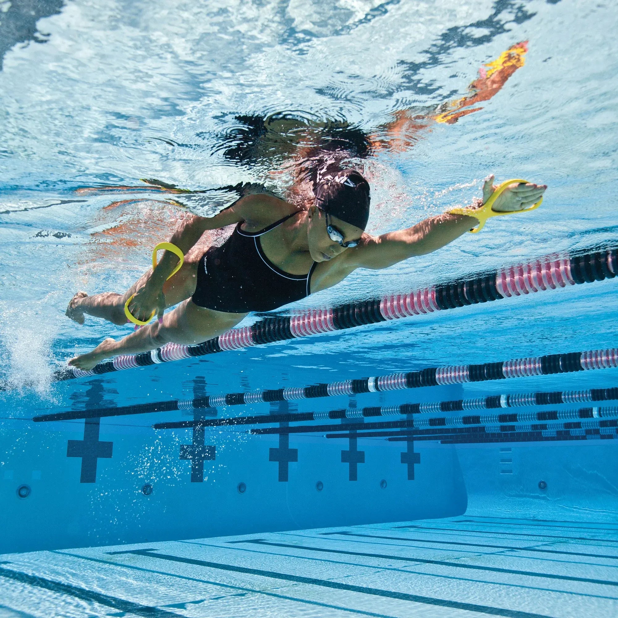 Forearm Fulcrum Swim Trainer – Early Vertical Forearm Technique Aid