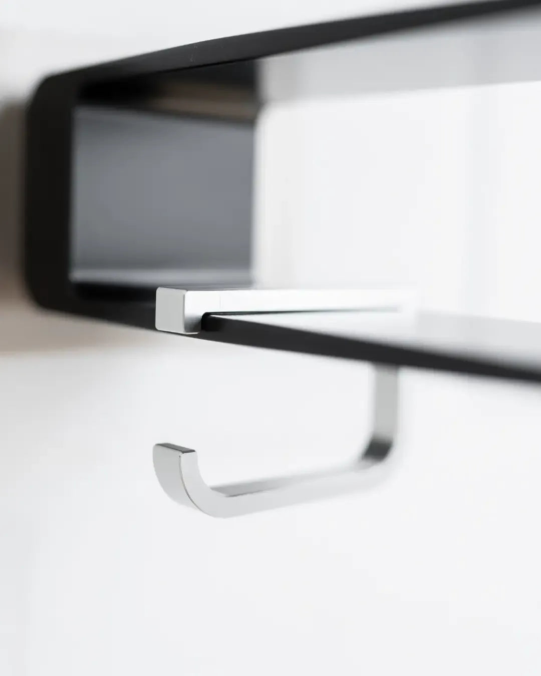 Wall-Mounted Motorcycle Equipment Rack – Space-Saving Helmet & Jacket Organizer