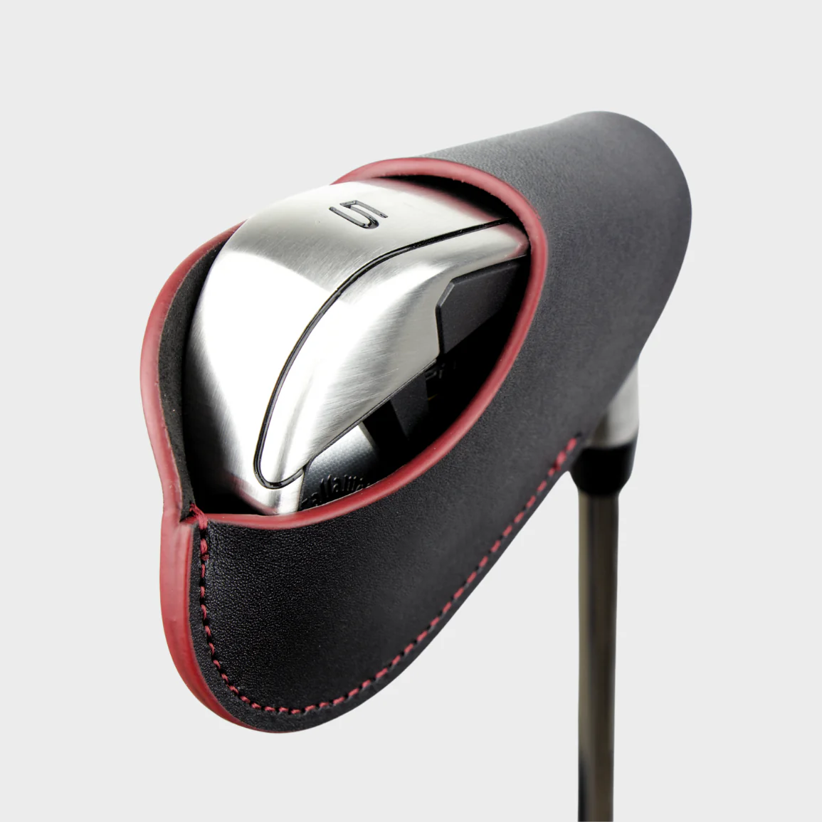 Leather Magnetic Iron Headcover – Premium Protection with Timeless Style