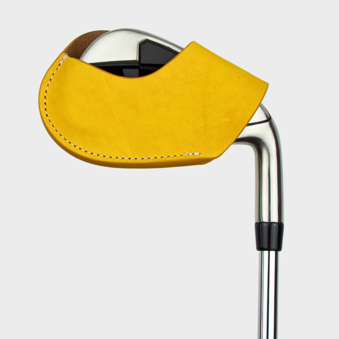 Leather Magnetic Iron Headcover – Premium Protection with Timeless Style