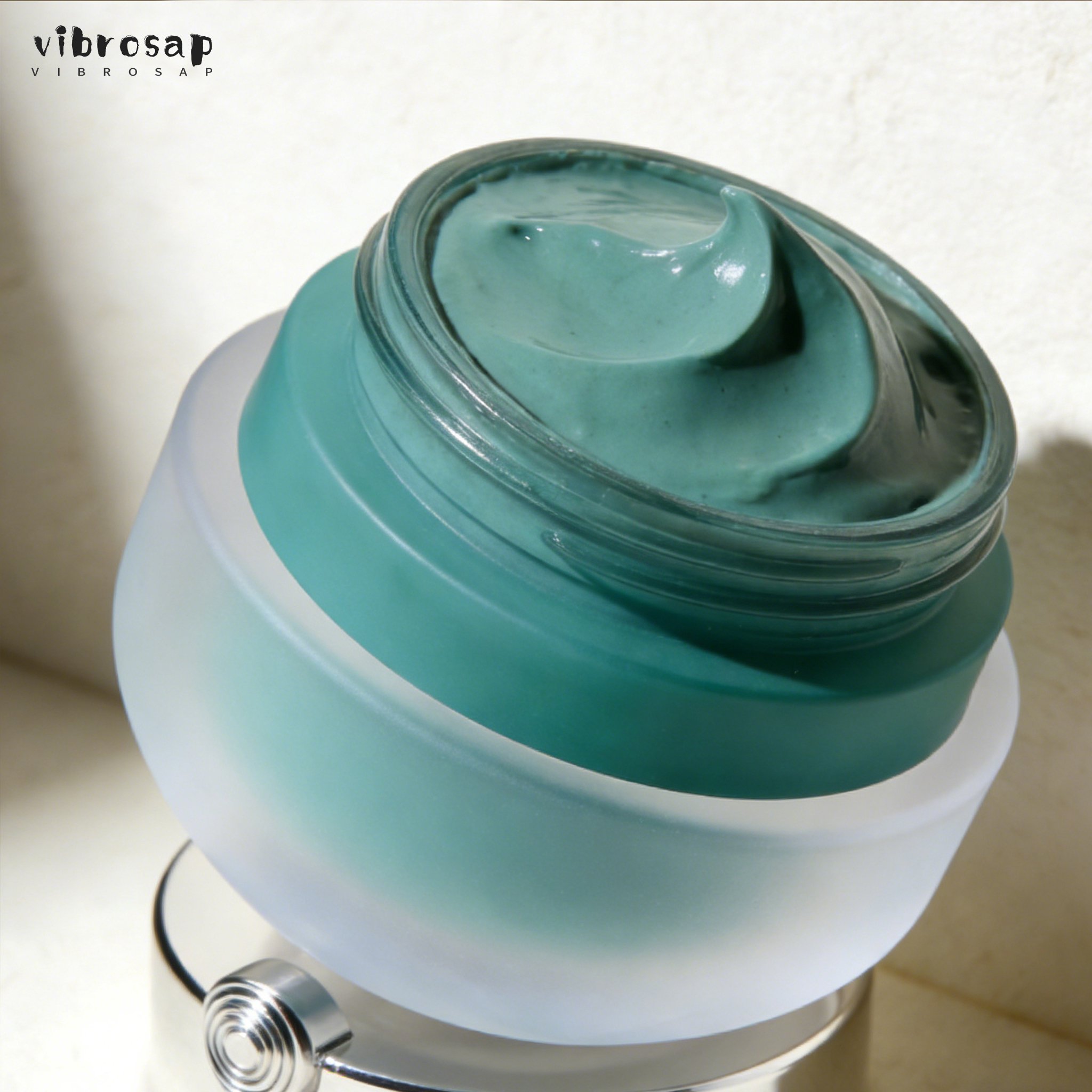 礦物泥膜質地展示及使用效果