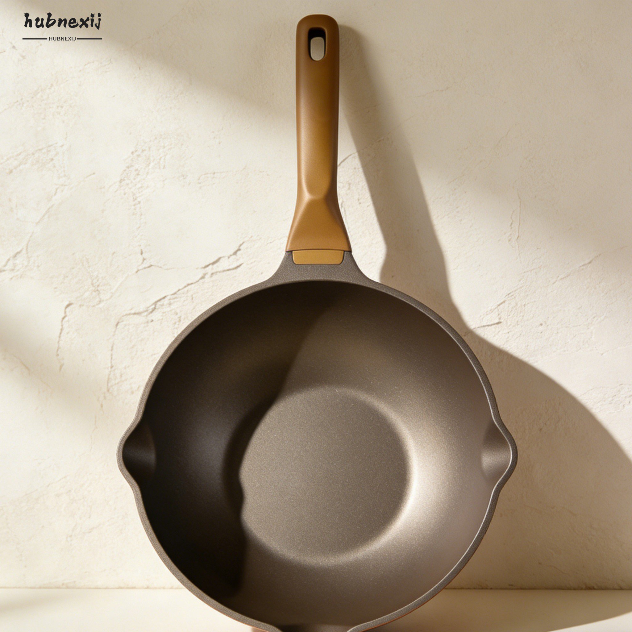 多功能炒鍋適用多種爐具