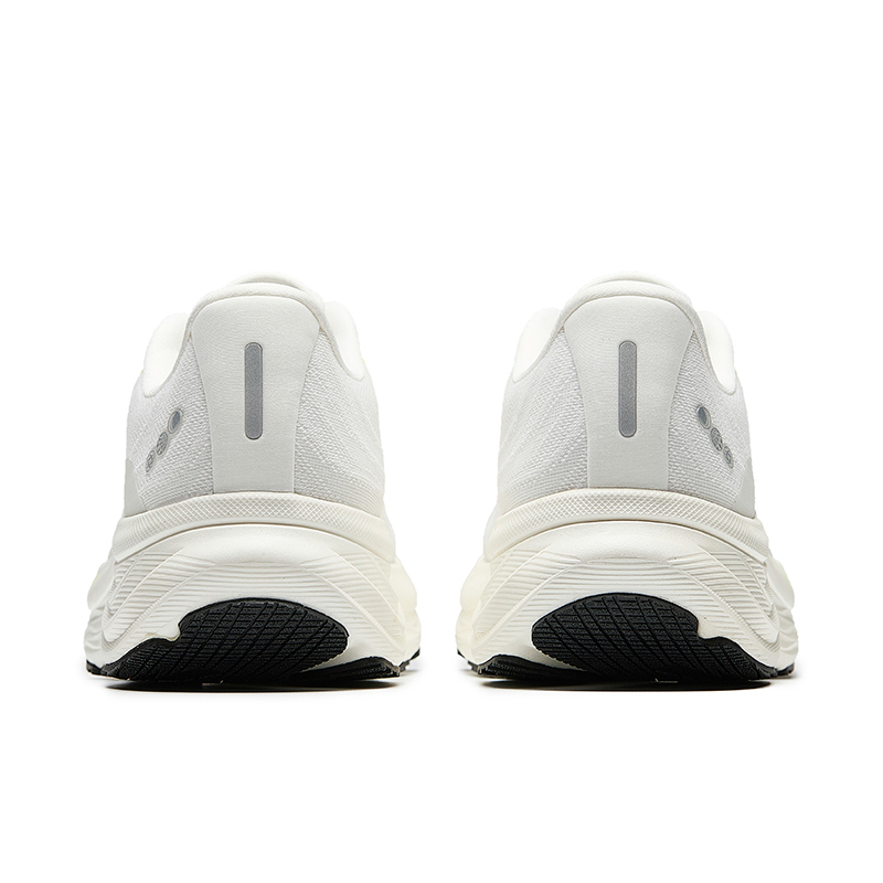 ANTA Men PG7 TRAVEL 2 Running Shoes