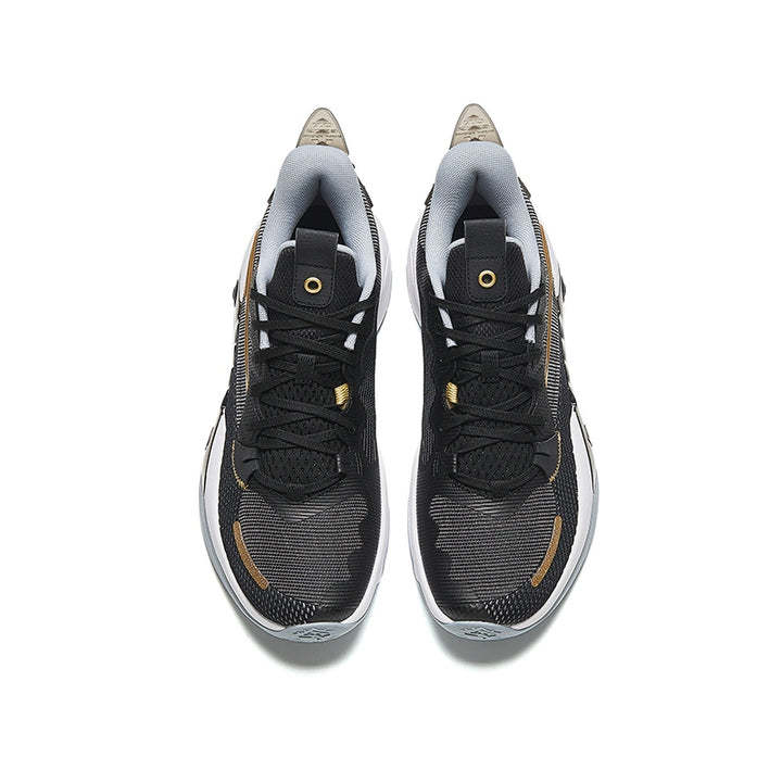 Shock Wave 5 TEAM Basketball Shoes