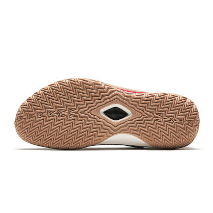 SHOCK WAVE 6 Basketball Shoes