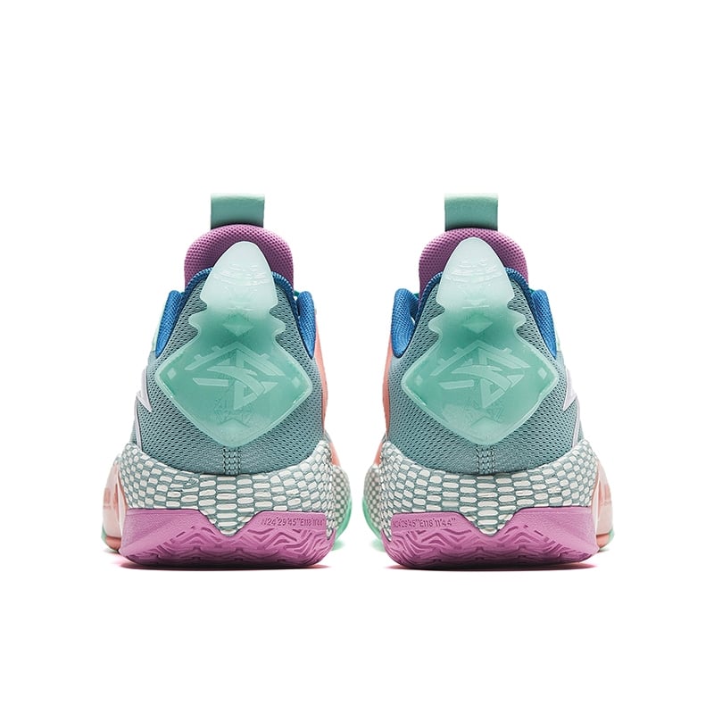 Shock Wave 5 TEAM Basketball Shoes