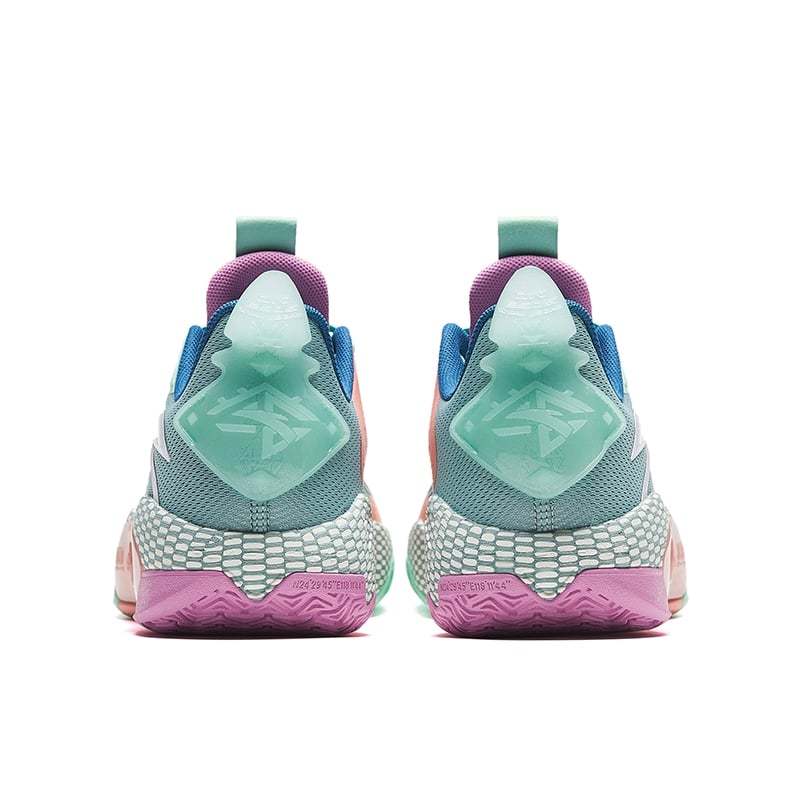 Shock Wave 5 TEAM Basketball Shoes