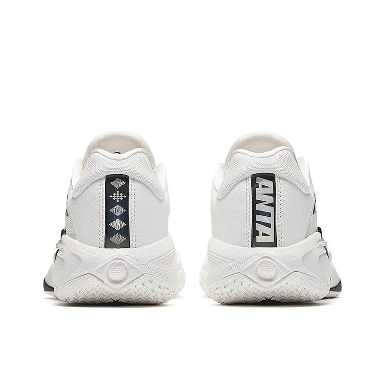 SWAGGER 1.0 Basketball Shoes