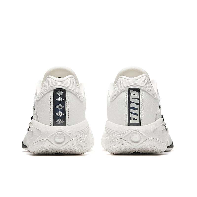 SWAGGER 1.0 Basketball Shoes