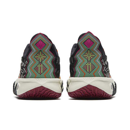 KAI 2 'Solar Return' Basketball Shoes