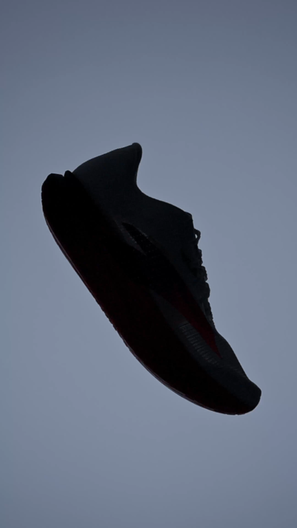 C202 8 Running Shoes Women