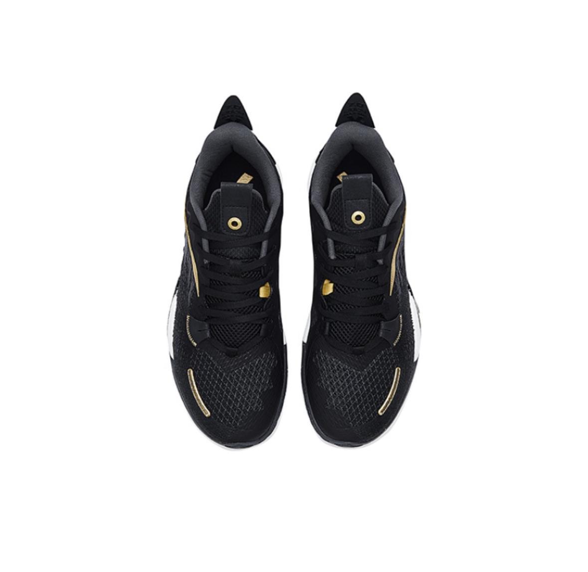 SHOCK WAVE TEAM V2 Men's Basketball Shoe