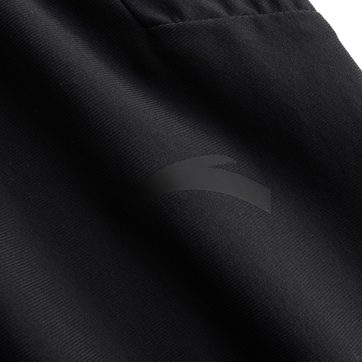 TRN Mid-Length Pants Men