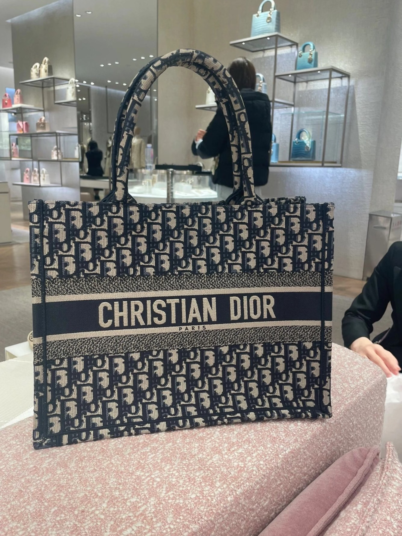 Medium Book Tote