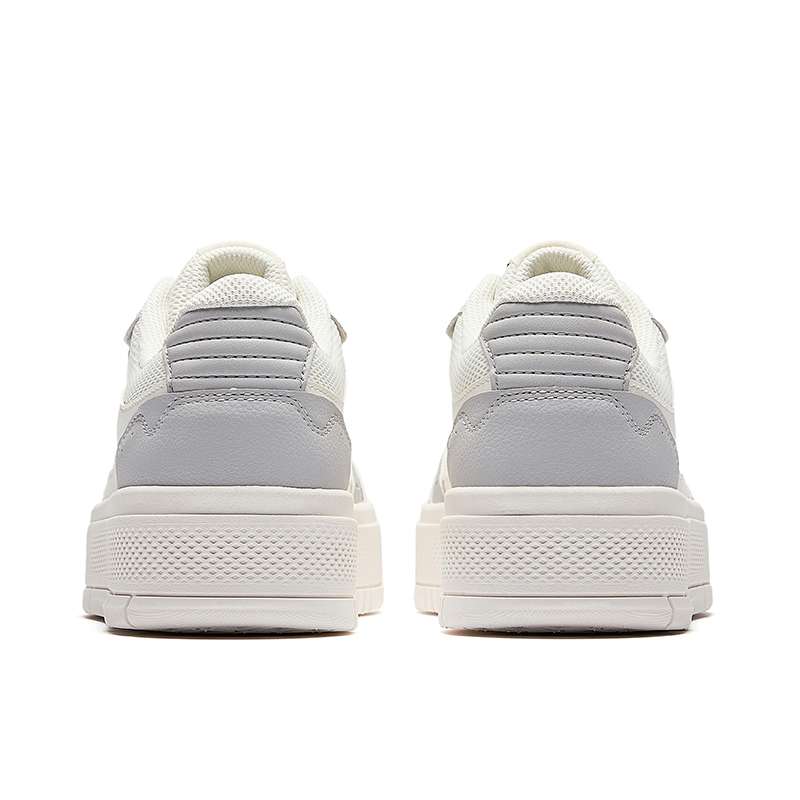 ANTA Sports Sneakers Women