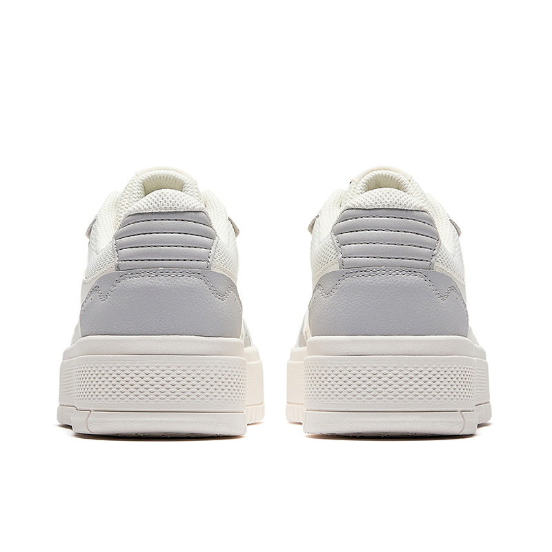 ANTA Sports Sneakers Women