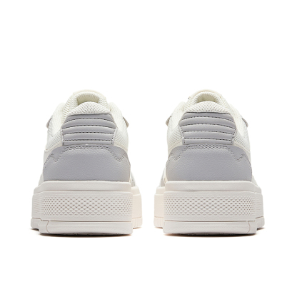 ANTA Sports Sneakers Women