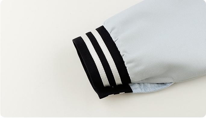 Contrast cuffs and stitching