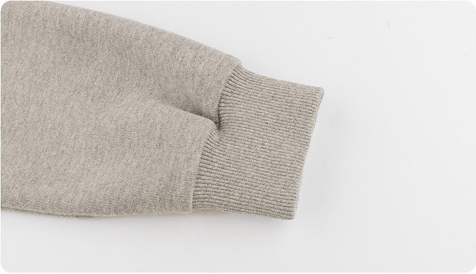 Ribbed Cuff Details