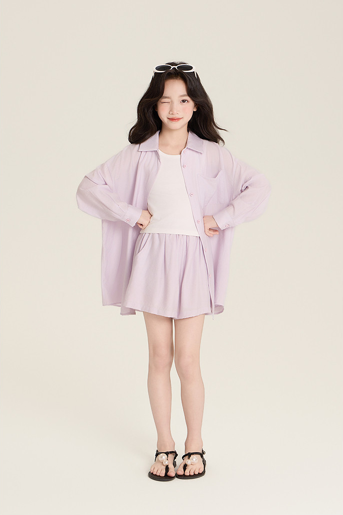 Styling reference with items sold separately