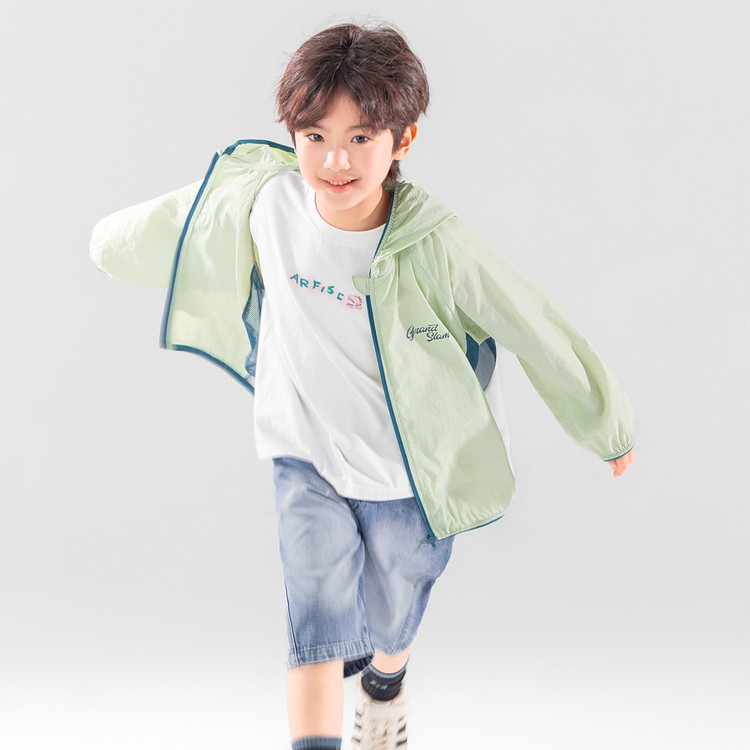 男童輕薄防曬衣夏季撞色拼接透氣網眼戶外運動服兒童外套